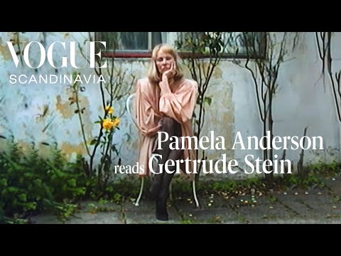 A rose is a rose is a rose": Pamela Anderson pays tribute to Gertrude Stein