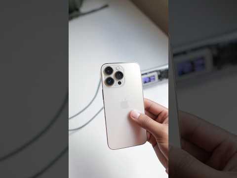 Do iPhones ACTUALLY fast charge? 🤔