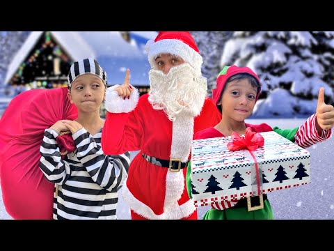 Mark teaches kids good behavior and shows how the Thief became an Elf for Christmas