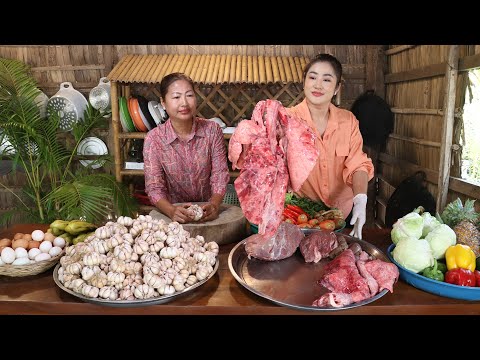 Sreypov Life Show: Mother and daughter cooking - Homestyel food cooking