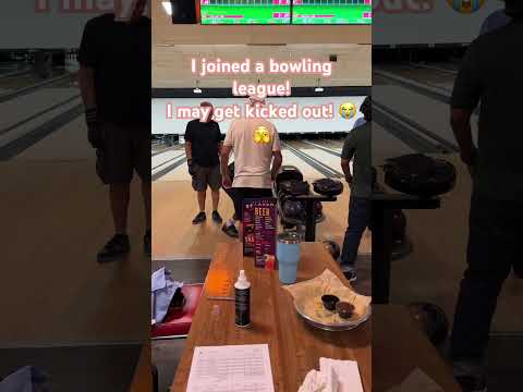I need to get it together! My team was like, “who let her in here? She gotta go!” 😫 #bowlingvideos