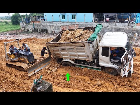 Incredible landfill! Dump 5ton Drive Back Uploading Landslide Overturned, Rescue By Bulldozer KOMAT…