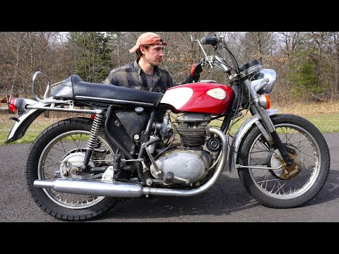 Rare 1968 British Motorcycle Hasn't Ran in 40+ Years