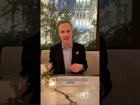 Even if they’re a close friend of yours, it’s so rude! #dining #etiquette #williamhanson