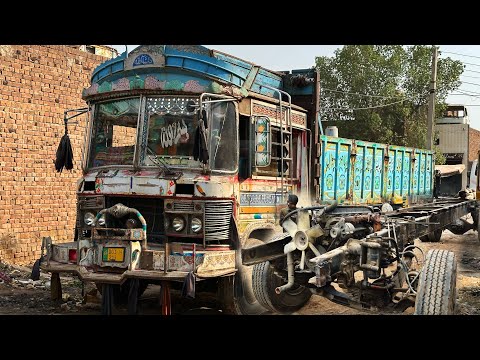 Old 1970 Truck Trolley To Convert New Hino Truck in Handmade | #discovermanufacturing