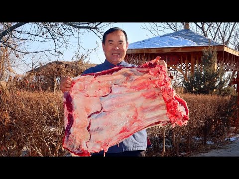 Hearty $60 Steak Feast — Stewed in Aromatic Spices and Paired with Chewy Noodles！