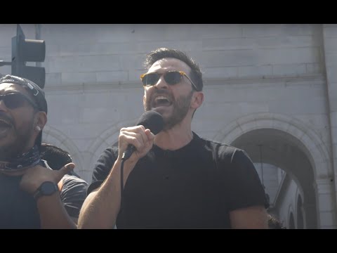 MUST-SEE: Brian Tyler Cohen gives FIERY speech at No Kings protest