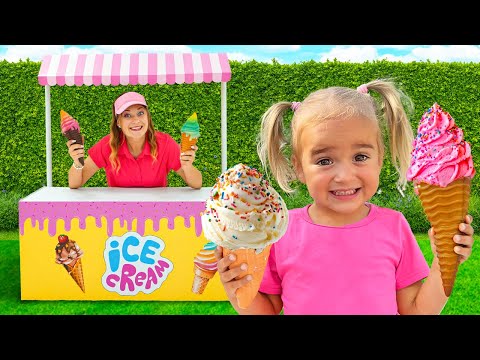 Alice and Deya play Ice Cream Shop