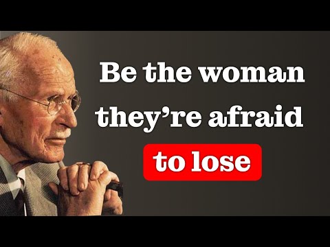 Female behaviors that men find dangerously seductive