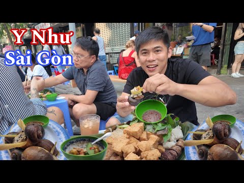 Vietnamese Wife, American Husband Open Sidewalk Bun Dau Mam Tom Restaurant