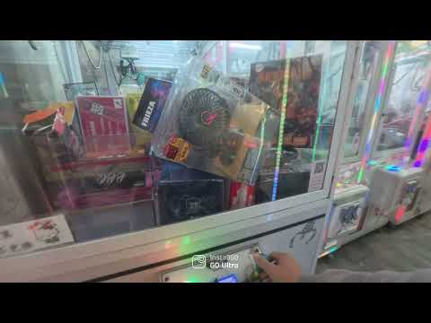娃娃機:撿到保,沒思考亂夾啦