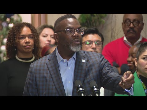 Mayor Johnson neither endorsing or vetoing ‘alternative’ 2026 budget plan passed by City Council