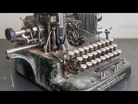 Restoring a Century-Old Oliver No. 5 Typewriter
