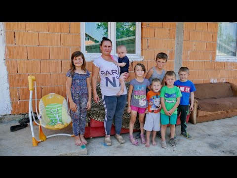 Ima 26 godina i majka je sedmero djece, ne misli prestati rađati jer su djeca blago