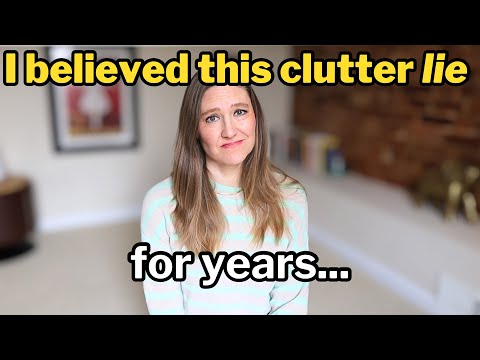 5 Shocking Reasons We Have So Much Clutter (+ how to avoid the clutter traps)