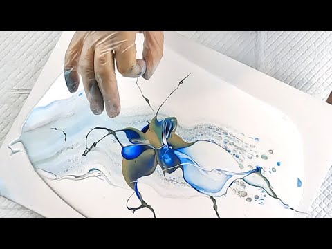FLICKING PAINT - Stunning First Flick and Spin Acrylic Pour!