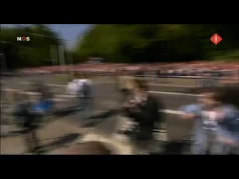 Aanslag Koninklijke familie Apeldoorn 2009