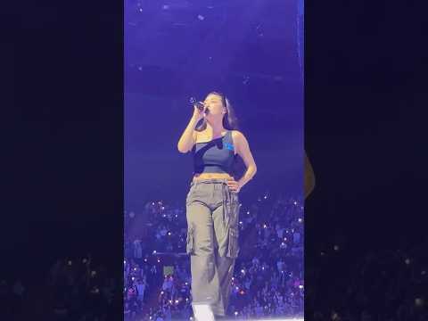 Jihyo Singing “Feel Special” with PURE JOY 💖✨ | TWICE Live at LA Concert