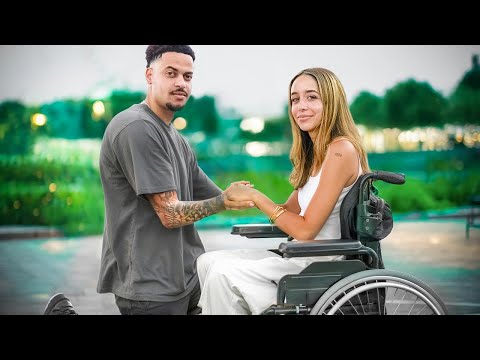 Dating a Girl in a Wheelchair ♿️ 😍