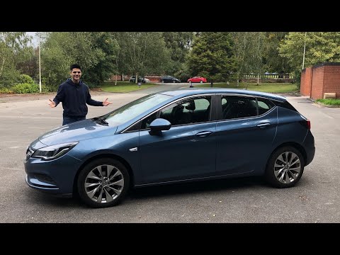 2015 Vauxhall Astra Hatchback Review - A CAR FOR DAILY COMMUTERS?
