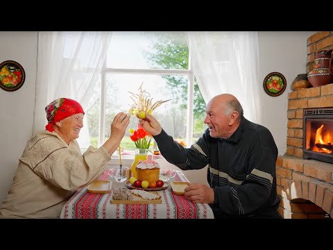 Peaceful Days: How an Elderly Couple Thrives in a Mountain Village