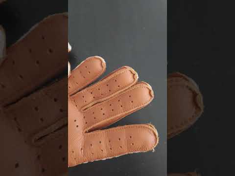 Camel Crochet Driving Gloves #leathergloves #handupgloves #automobile #hungant