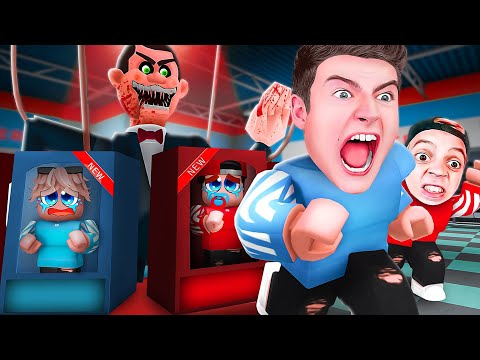 WER BRICHT schneller aus dem SPIELZEUGLADEN Aus! 😱 (KLEINER JUNGE rastet Aus)