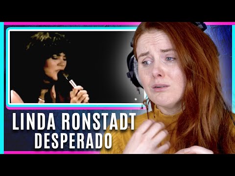 Why Linda Ronstadt Is So BEAUTIFULLY Versatile | Vocal Coach Analysis | Desperado (The Eagles Cover)
