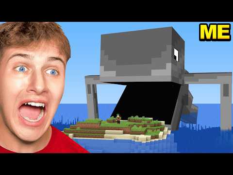 Trolling My Friends as SEA EATER in Minecraft