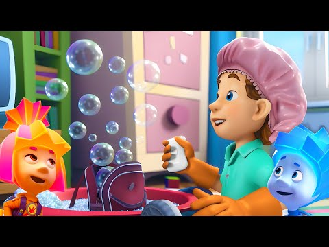 Cleaning Fun with BUBBLES 🧼 | The Fixies | Animation for Kids