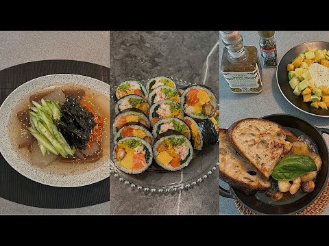 Vlog ㅣ연어듬뿍넣어만든 후토마끼, 망해버린 해장파스타, 스테이크, 감샐러드, 감바스, 도토리묵묵사발