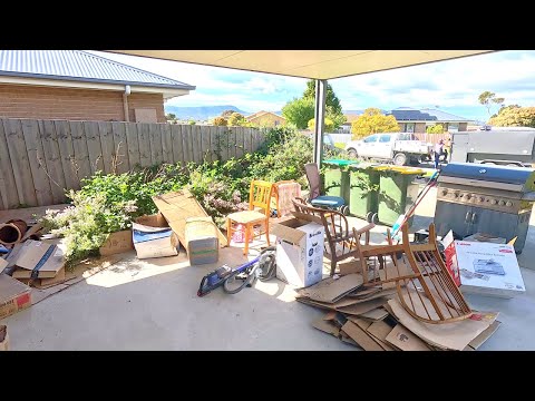 Mind-Blowing Garden Makeover for Struggling Homeowner!