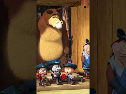 Mashettieri, andiamo! 🛡🤠 #mashaandthebear #mashaeorso #Shorts #cartonianimati