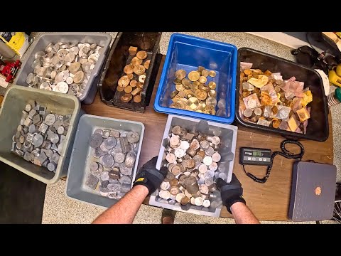 Dumpster Diving " It's Like Treasure