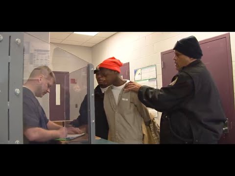 Prison Life From The Inside - Teen Boys Behind Bars