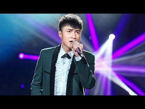 古巨基LeoKu深情演唱《父亲》，唱功完美感动全场，最后一个海豚音超赞！