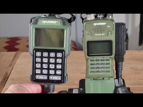 Demonstrating the Harris KDU for the RF-7850M-HH Hand Held