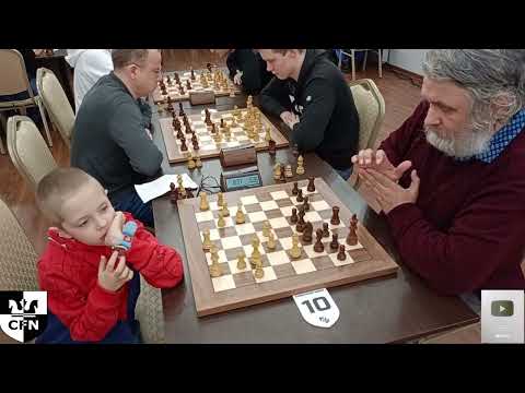 Tweedledum (1333) vs G. Alekhin (1137). Chess Fight Night. CFN. Rapid