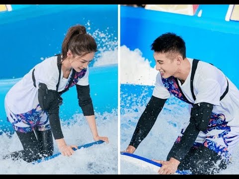 李沁和黄景瑜强强联手打水仗，两人互动超甜！