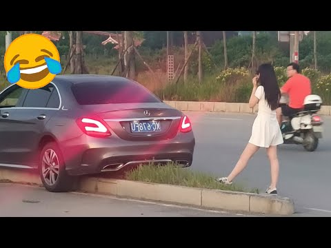 猝不及防的搞笑瞬间 😀😂 Pt. 54 你能忍到第几个