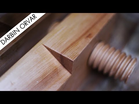 Building a Classic Bookbinding Vise