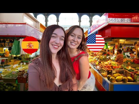 guiri alucina con un auténtico mercado español con una malagueña 🇺🇸🇪🇸
