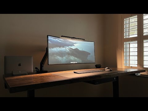My Minimalist Computer Desk Setup & Build DIY!
