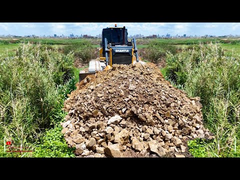 NEW Starting A Project! Huge Soil Heavy Size Was Deleting For Mak Road With 25tDumper & Dozer Erase!