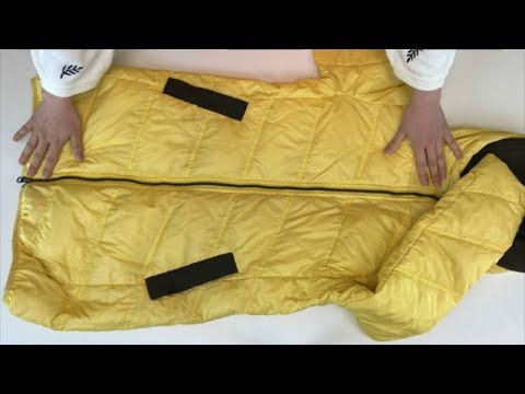 冬天厚衣服这样叠，整齐漂亮省空间，再多厚衣服也能装进衣柜里（Fold clothes）