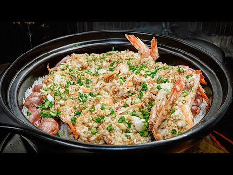 廣東話影片｜金銀蒜大蝦煲仔飯｜我家樓下街市大蝦實在便宜，引得我提早開始煲仔飯季節｜廣東省上川島名菜，我將其改變下食材就又是一道節日菜｜煲仔飯可簡單可複雜，看我如何利用不同食材做均衡配合製作出美味。