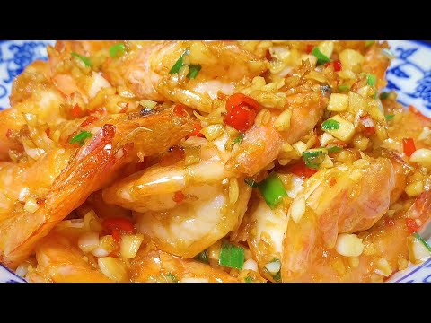 The best way to eat garlic prawns, the garlic is fragrant, crispy on the outside