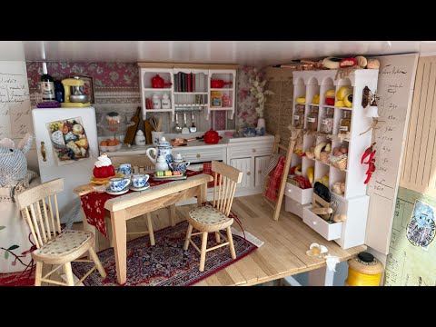 Part 18 Kitchen and Lounge room @ THIMBLEBERRY MANOR #miniatures 