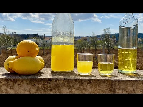 How to make LIMONCELLO italian recipe π Original recipe + Alternative recipe using Vodka