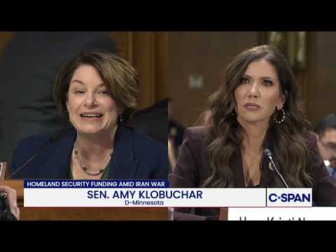 Sen. Amy Klobuchar (D-MN) Grill DHS Secretary Kristi Noem About Renée Good & Alex Pretti Shootings